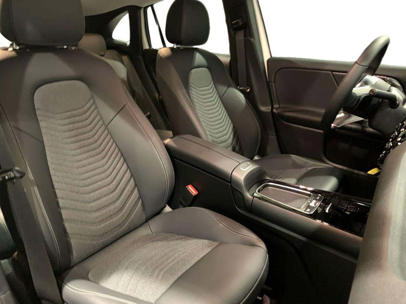 Mercedes-Benz GLA SUV usata a Macerata (14)