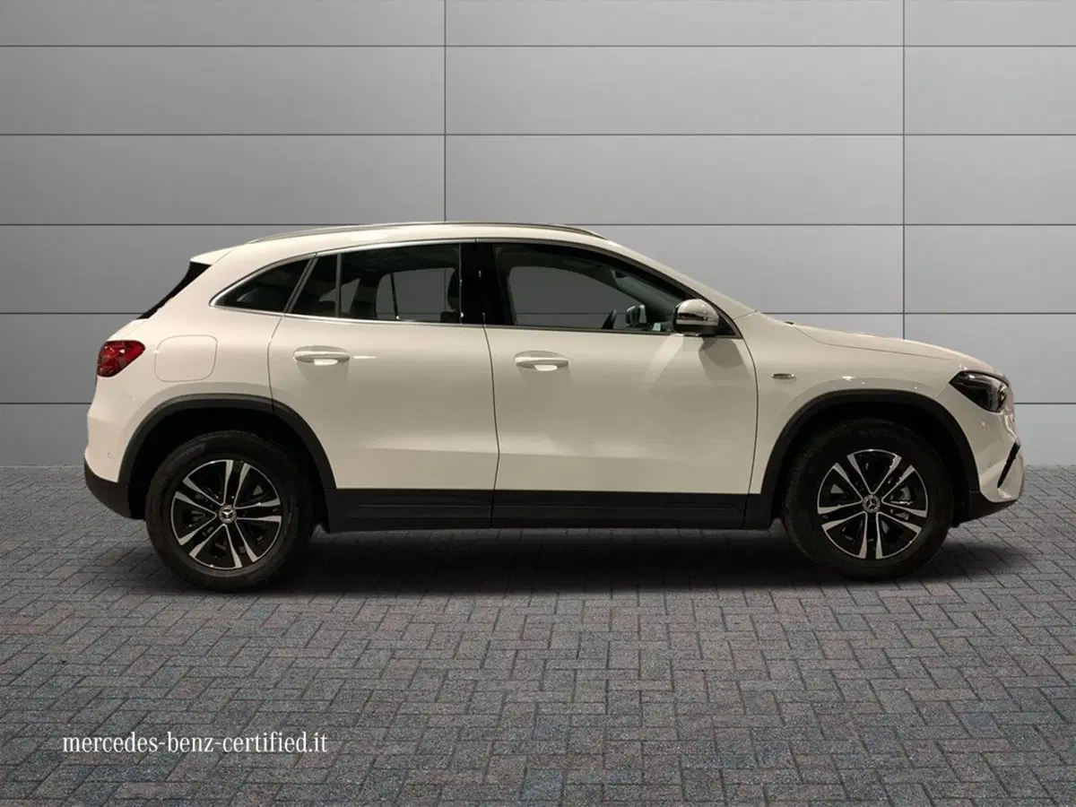 Mercedes-Benz GLA SUV usata a Macerata (5)