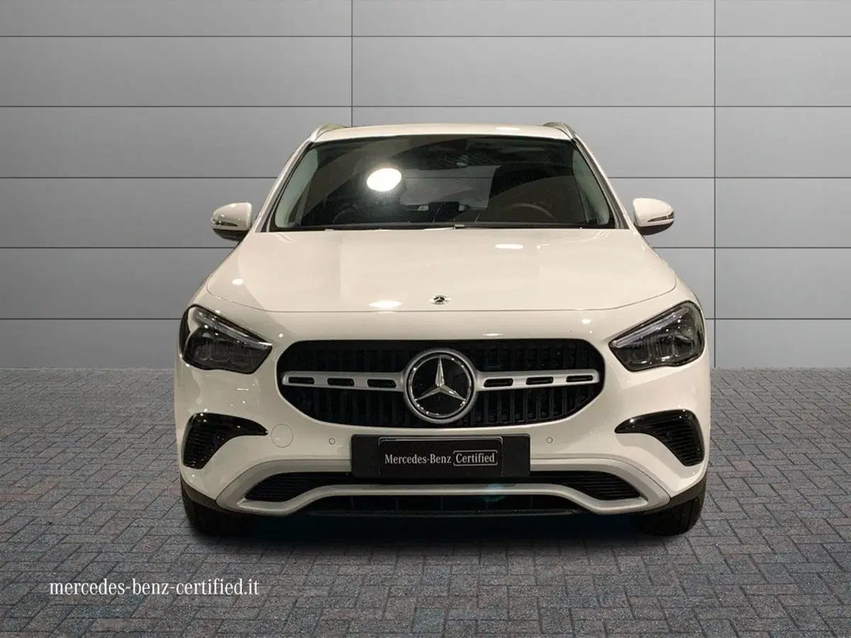 Mercedes-Benz GLA SUV usata a Macerata (6)