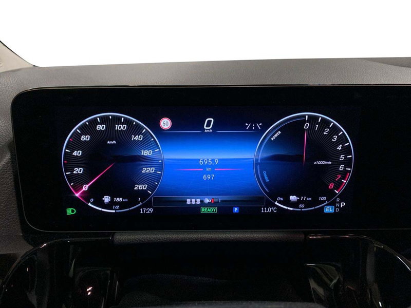 Mercedes-Benz GLA SUV usata a Macerata (9)