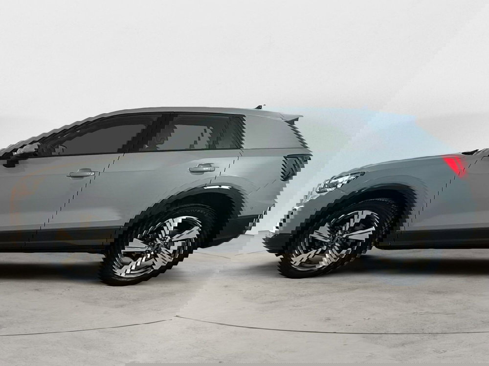 Audi Q2 usata a Napoli (3)