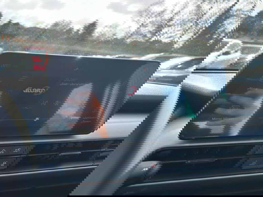 Jeep Avenger nuova a Roma (16)