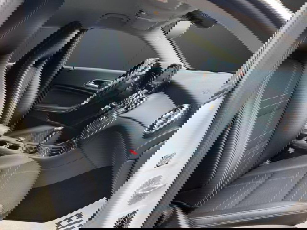 Mercedes-Benz CLA Shooting Brake usata a Milano (10)