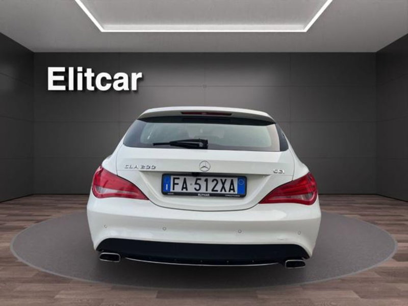 Mercedes-Benz CLA Shooting Brake usata a Milano (4)