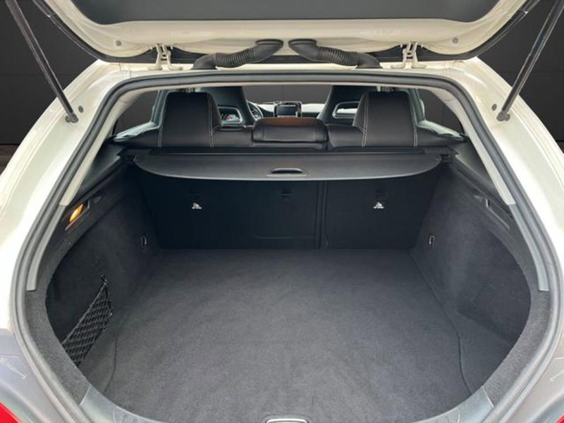 Mercedes-Benz CLA Shooting Brake usata a Milano (5)