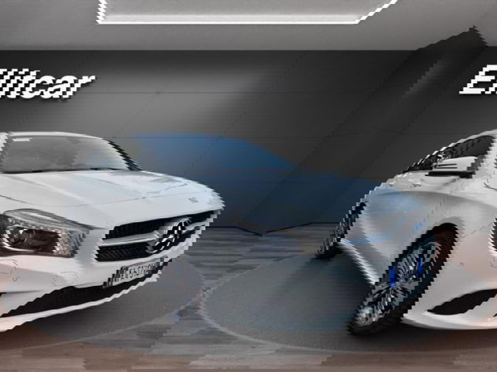 Mercedes-Benz CLA Shooting Brake usata a Milano (7)