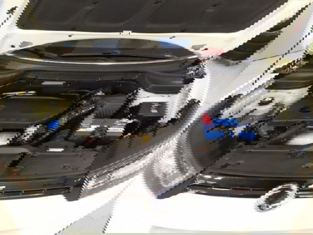 Ssangyong Tivoli usata a Trieste (15)