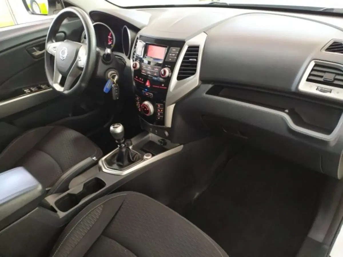 Ssangyong Tivoli usata a Trieste (7)
