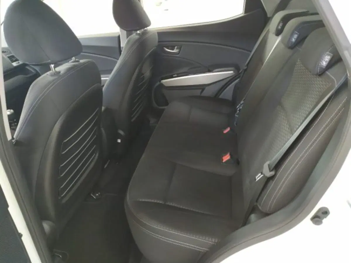 Ssangyong Tivoli usata a Trieste (8)