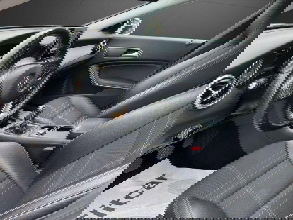 Mercedes-Benz CLA Shooting Brake usata a Novara (13)