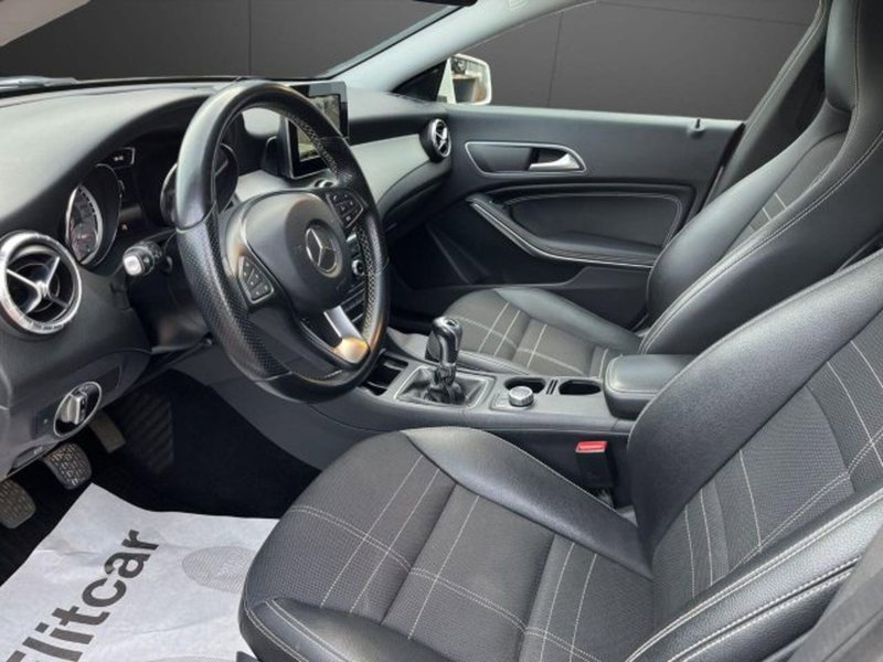 Mercedes-Benz CLA Shooting Brake usata a Novara (13)