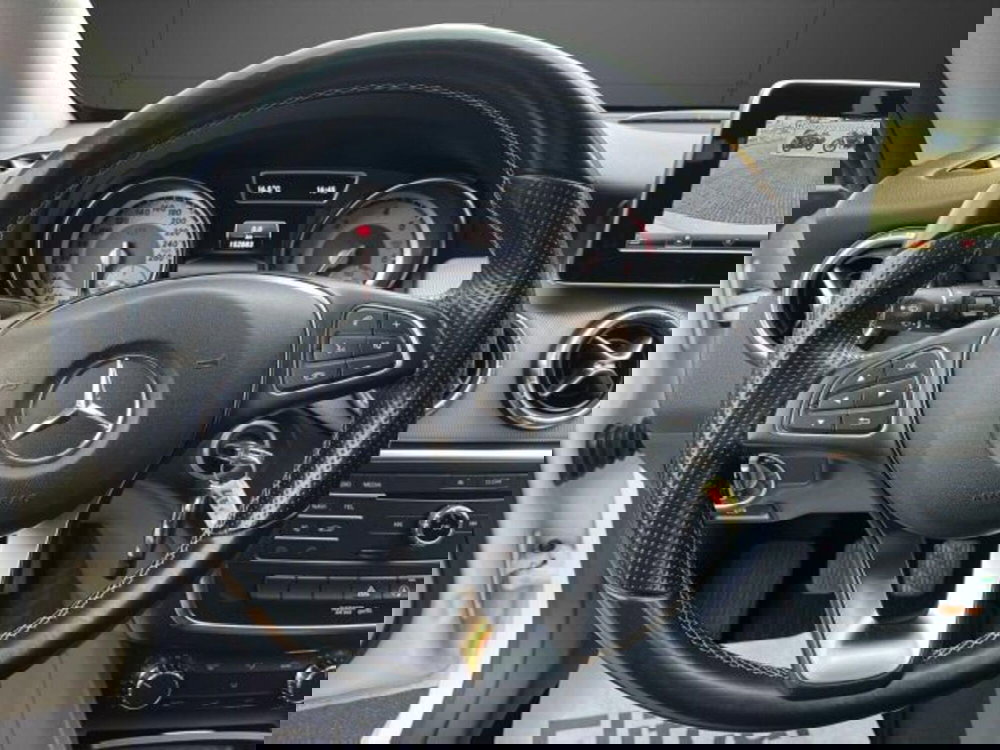 Mercedes-Benz CLA Shooting Brake usata a Novara (15)