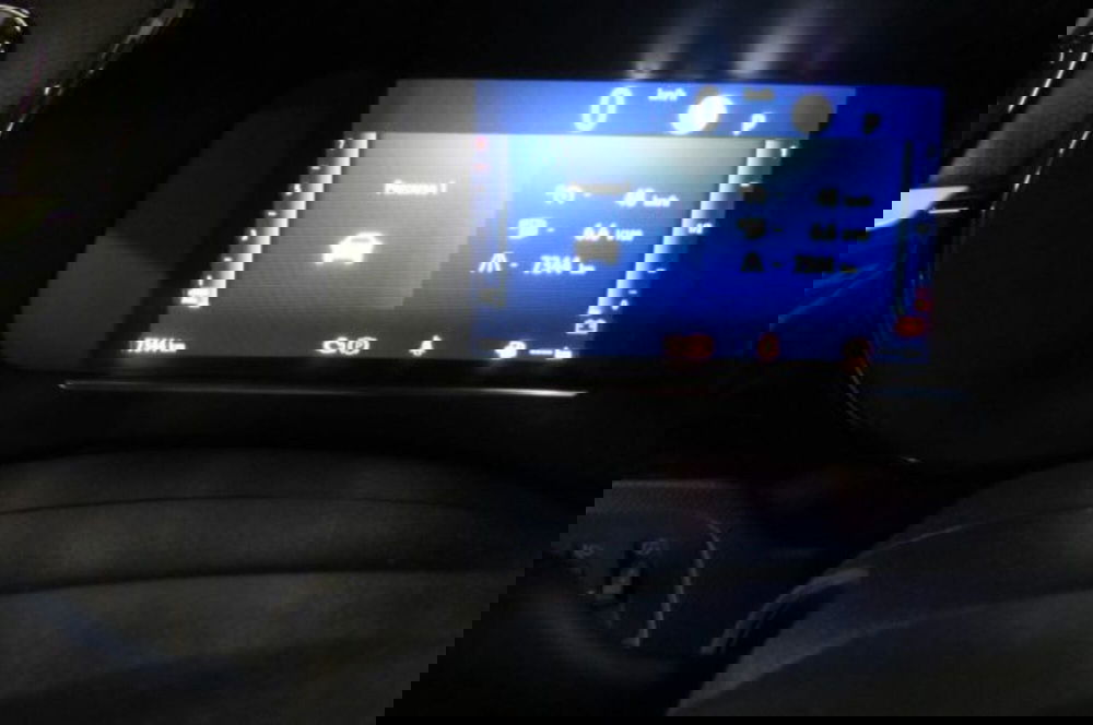 Opel Corsa usata a Milano (12)