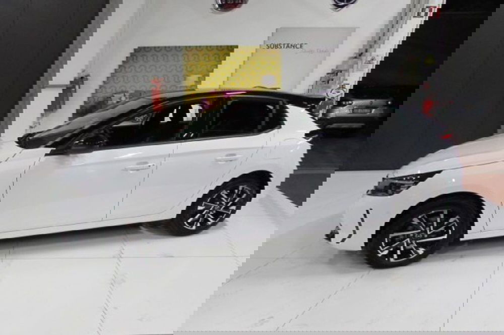 Opel Corsa usata a Milano (4)