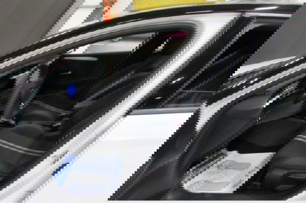 Opel Corsa usata a Milano (6)