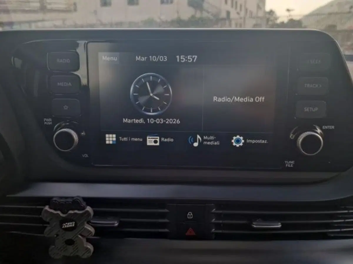 Hyundai i20 usata a Salerno (16)