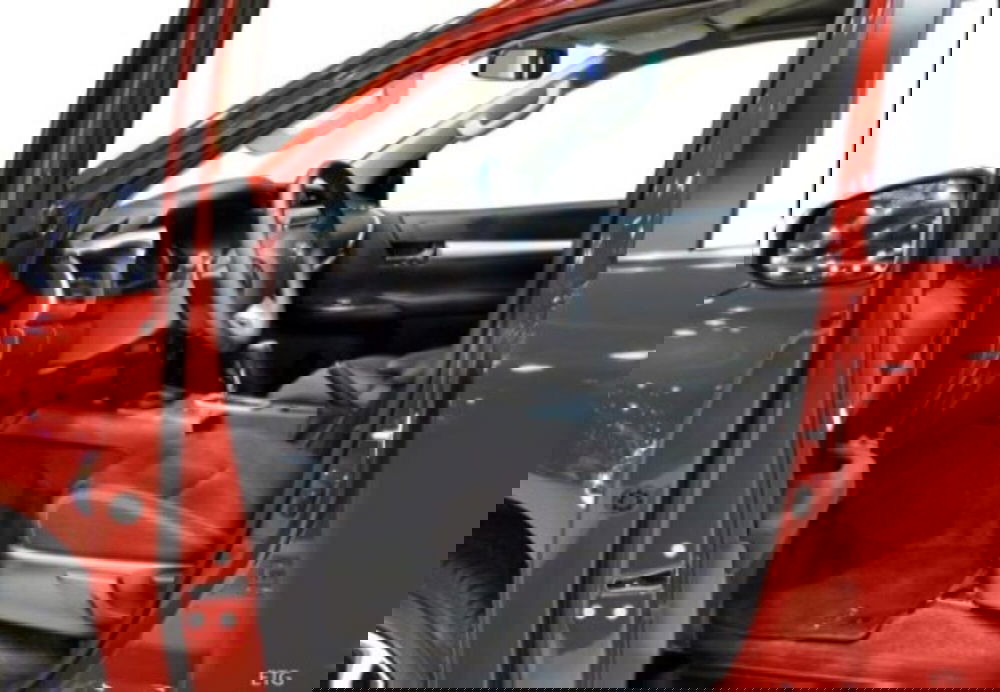 Toyota Hilux nuova a Teramo (8)