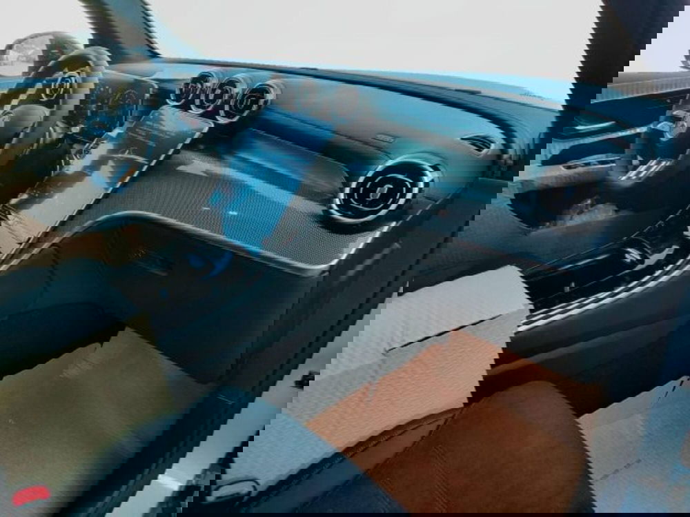 Mercedes-Benz GLC SUV nuova a Teramo (11)