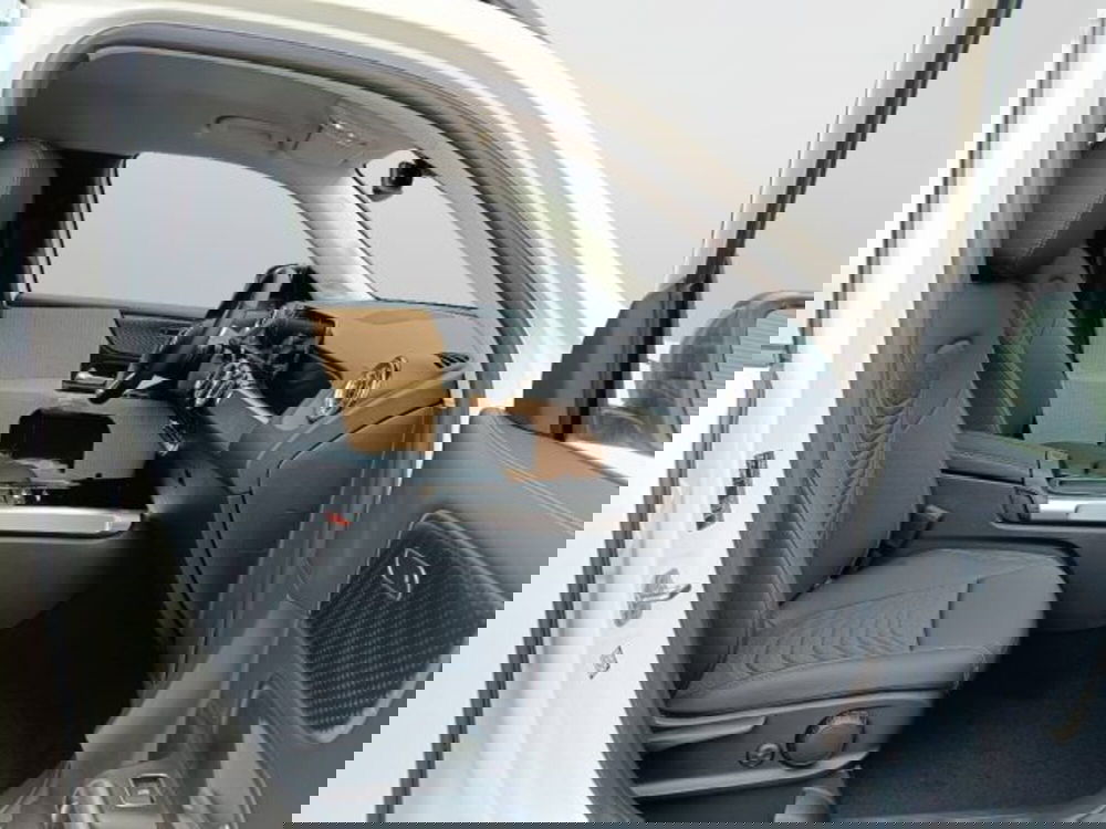 Mercedes-Benz GLB nuova a Teramo (11)