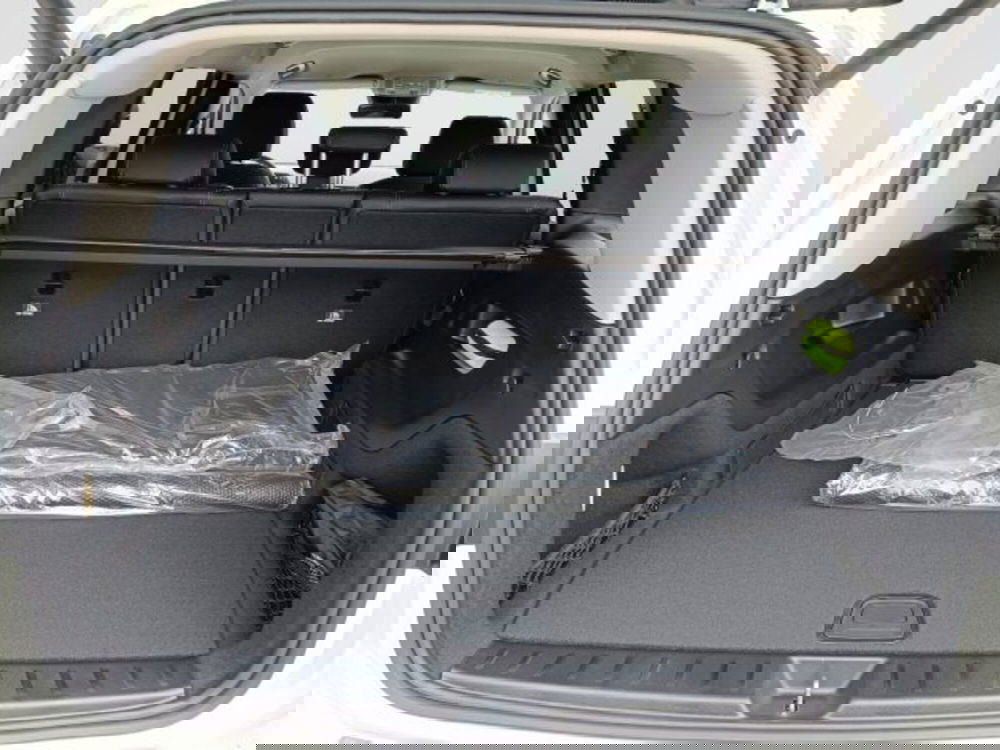 Mercedes-Benz GLB nuova a Teramo (13)