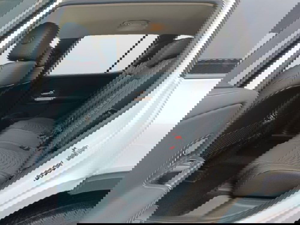 Mercedes-Benz GLB nuova a Teramo (9)