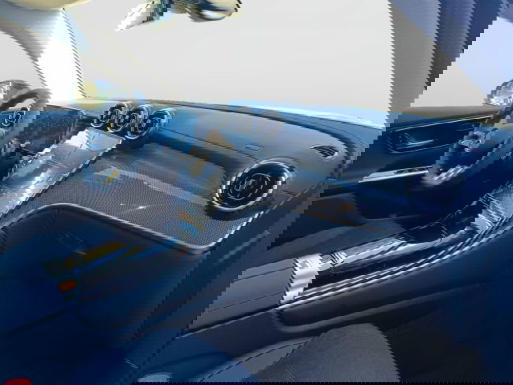 Mercedes-Benz CLE Coupé nuova a Teramo (9)