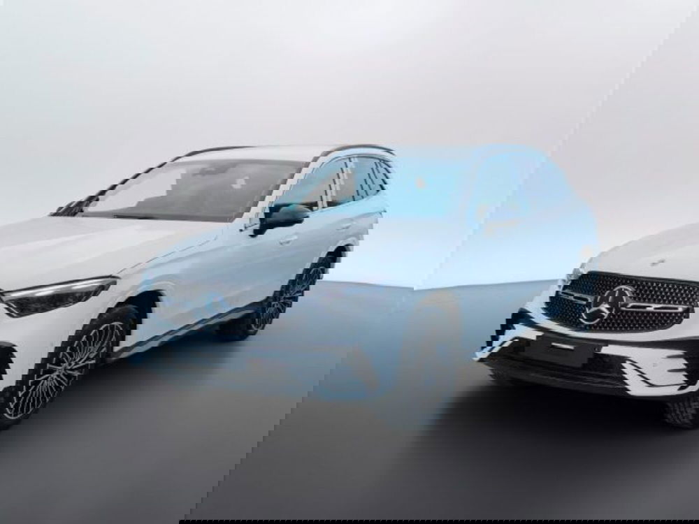 Mercedes-Benz GLC SUV nuova a Teramo