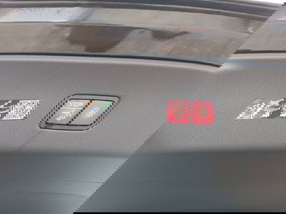 Mercedes-Benz CLE Coupé nuova a Teramo (13)