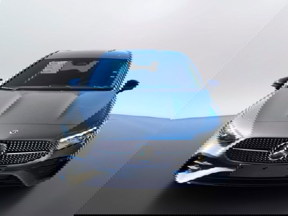 Mercedes-Benz Classe A nuova a Teramo (2)