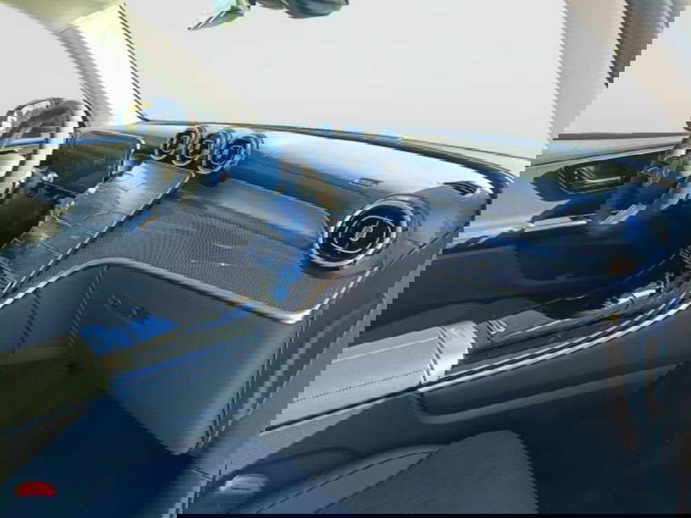 Mercedes-Benz GLC SUV nuova a Teramo (10)