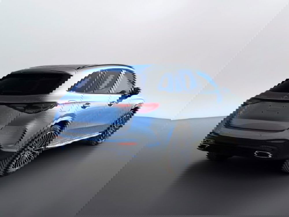 Mercedes-Benz GLC SUV nuova a Teramo (5)