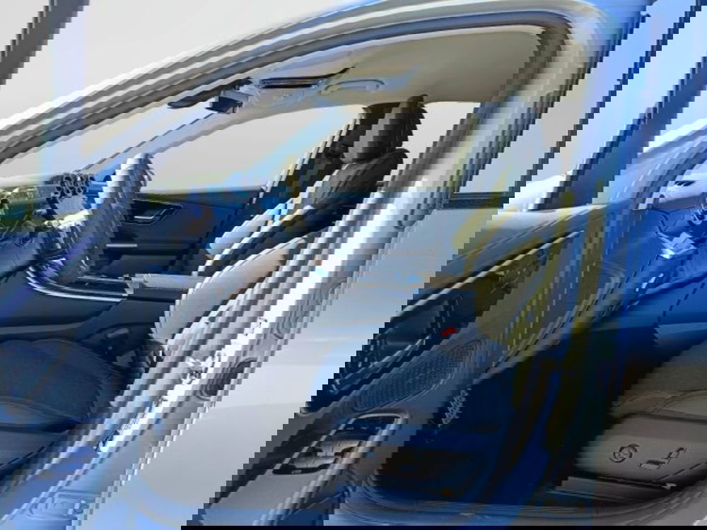 Mercedes-Benz GLC SUV nuova a Teramo (8)