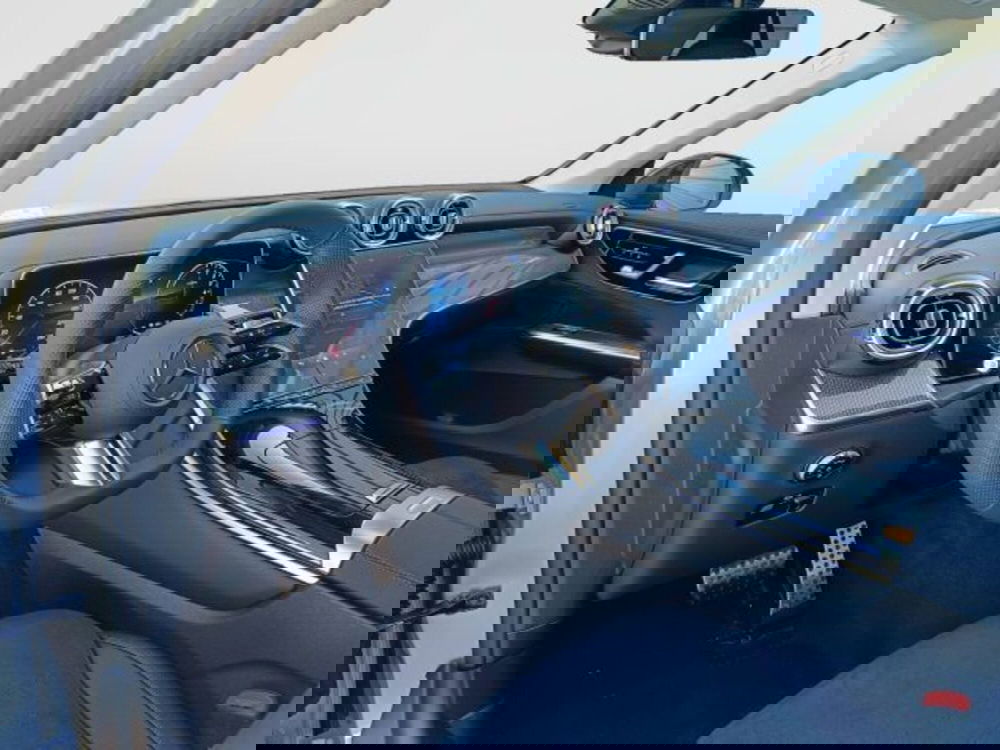 Mercedes-Benz GLC SUV nuova a Teramo (6)