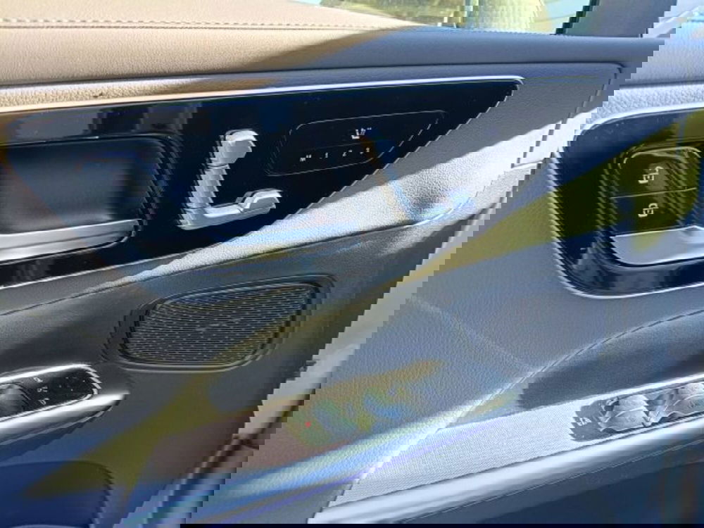 Mercedes-Benz GLC SUV nuova a Teramo (11)