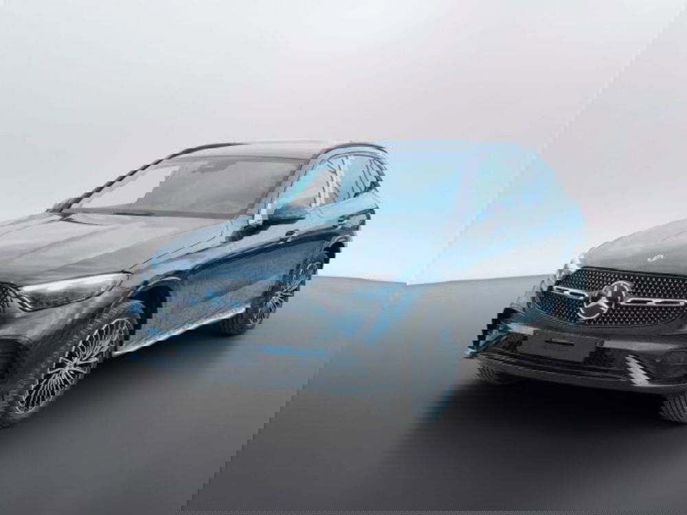 Mercedes-Benz GLC SUV nuova a Teramo