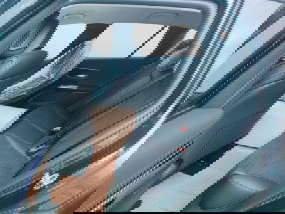 Mercedes-Benz GLC SUV nuova a Teramo (10)