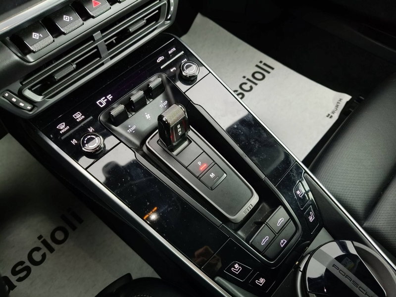 Porsche 911 Cabrio usata a Ascoli Piceno (16)