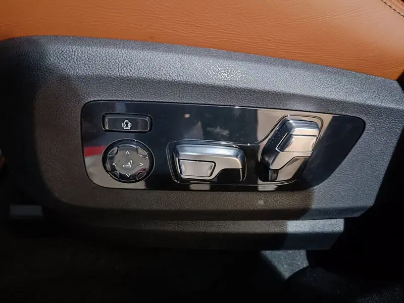 BMW X6 nuova a Ascoli Piceno (14)
