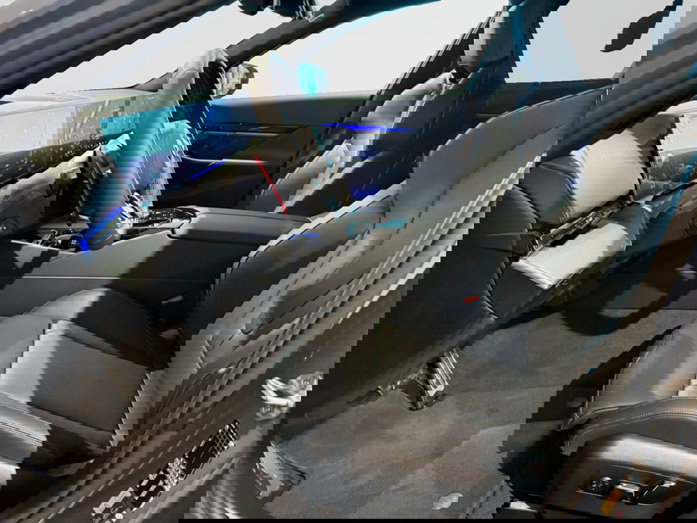 BMW Serie 5 Touring nuova a Ascoli Piceno (18)