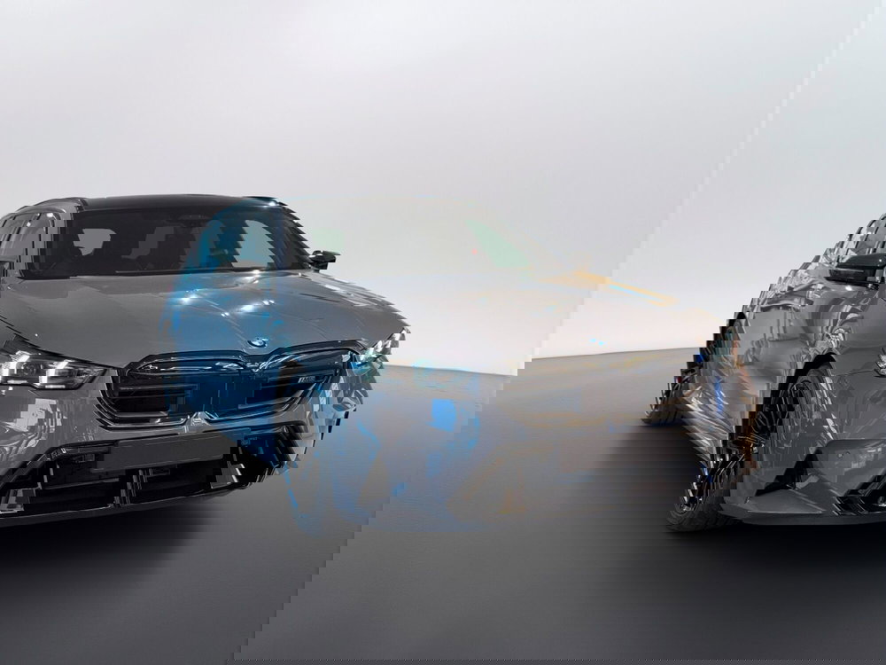 BMW Serie 5 Touring nuova a Ascoli Piceno (6)