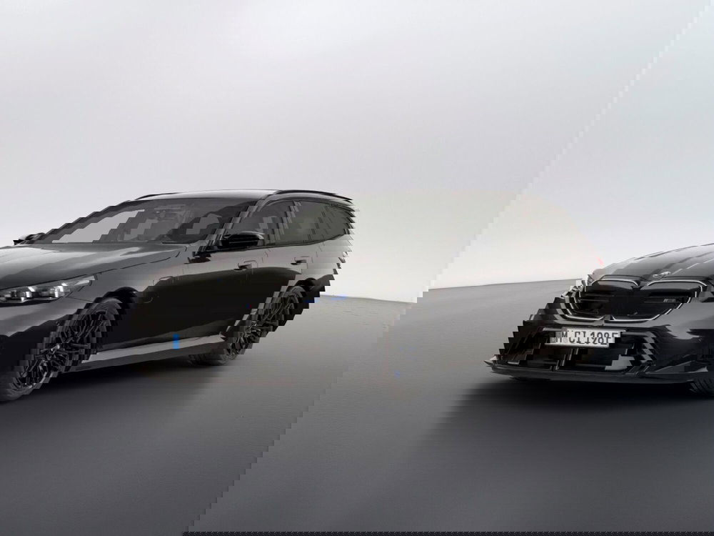 BMW Serie 5 Touring nuova a Ascoli Piceno