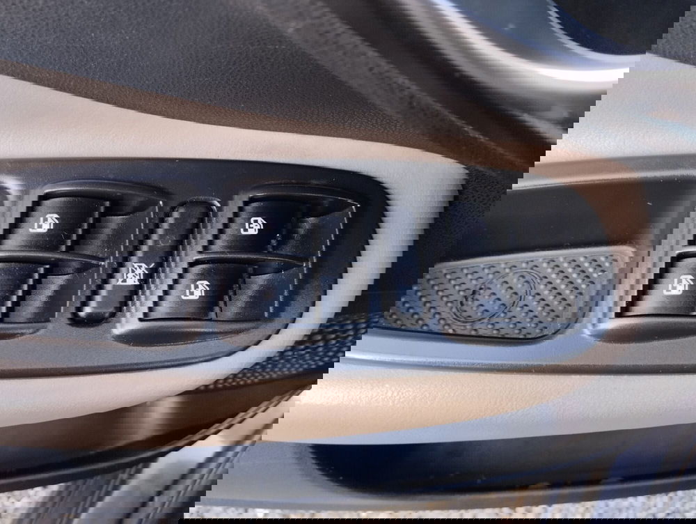 Fiat 500L usata a Asti (7)