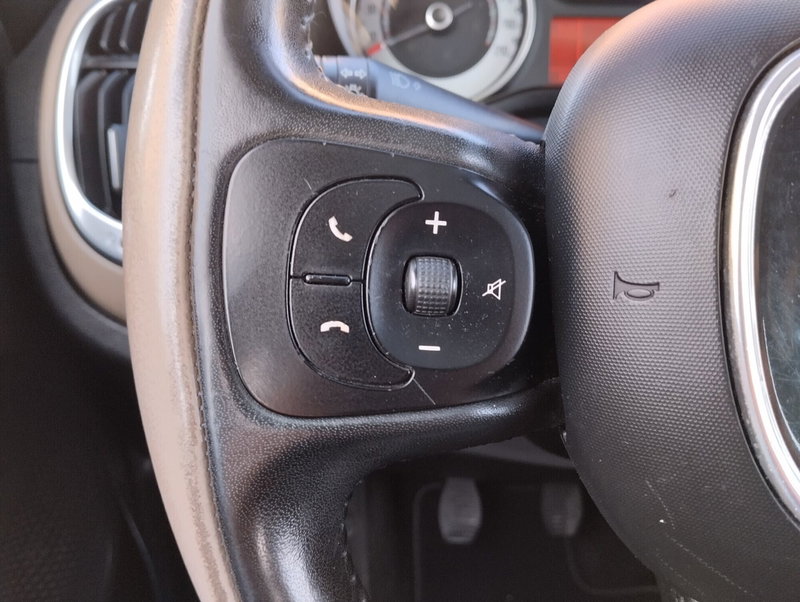 Fiat 500L usata a Asti (9)