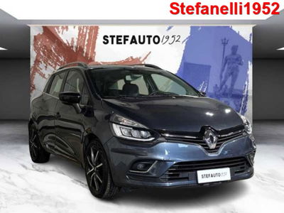 Renault Clio Sporter TCe 12V 90 CV Moschino Zen del 2020 usata a Bologna