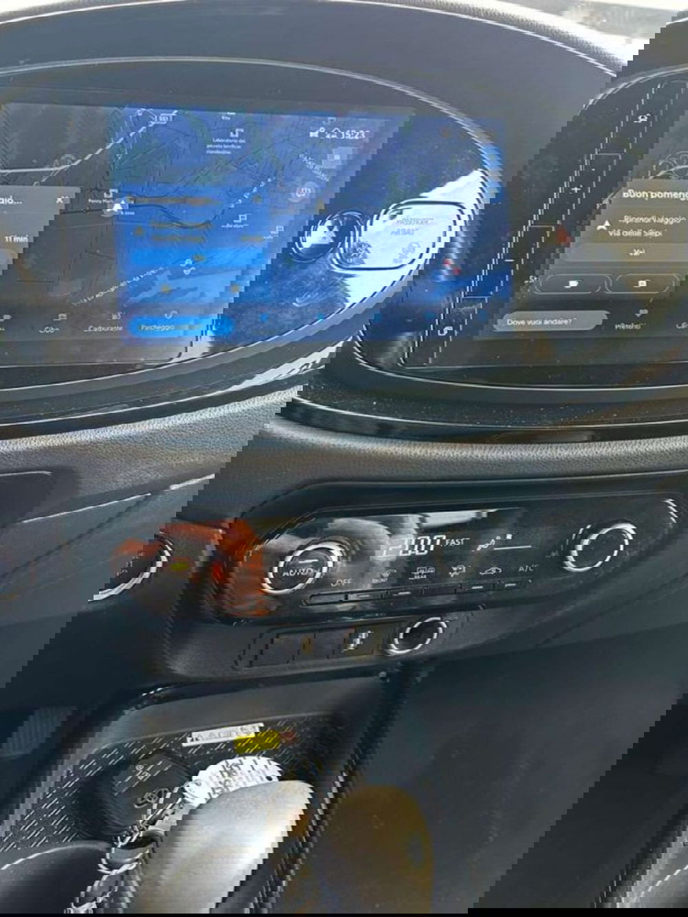 Toyota Aygo X usata a Firenze (8)