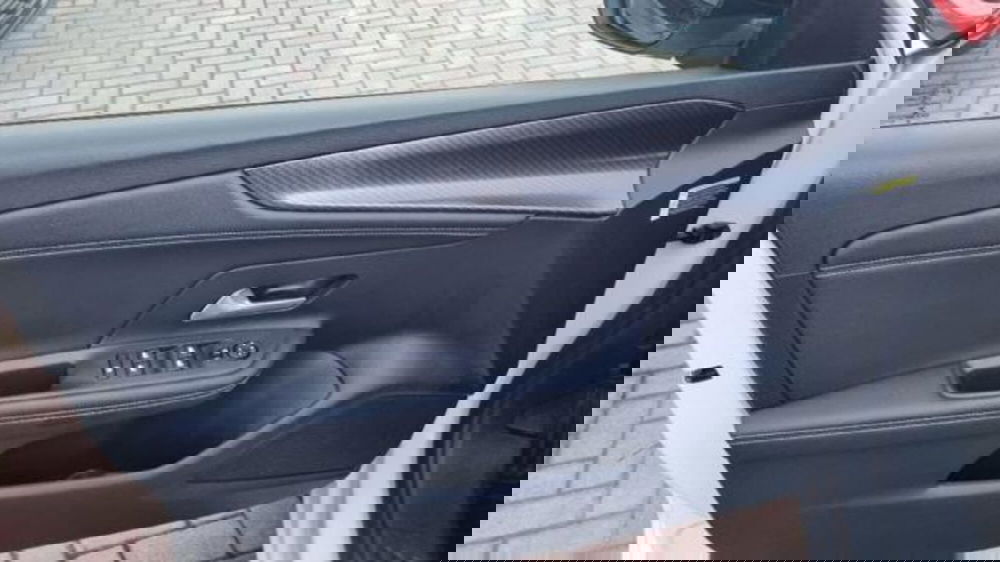 Opel Mokka usata a Savona (12)