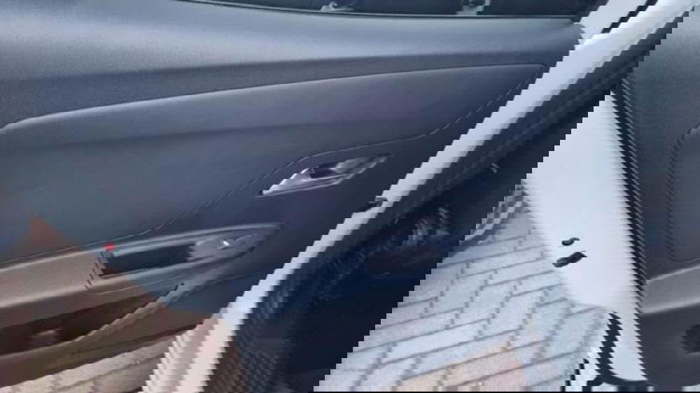 Opel Mokka usata a Savona (16)