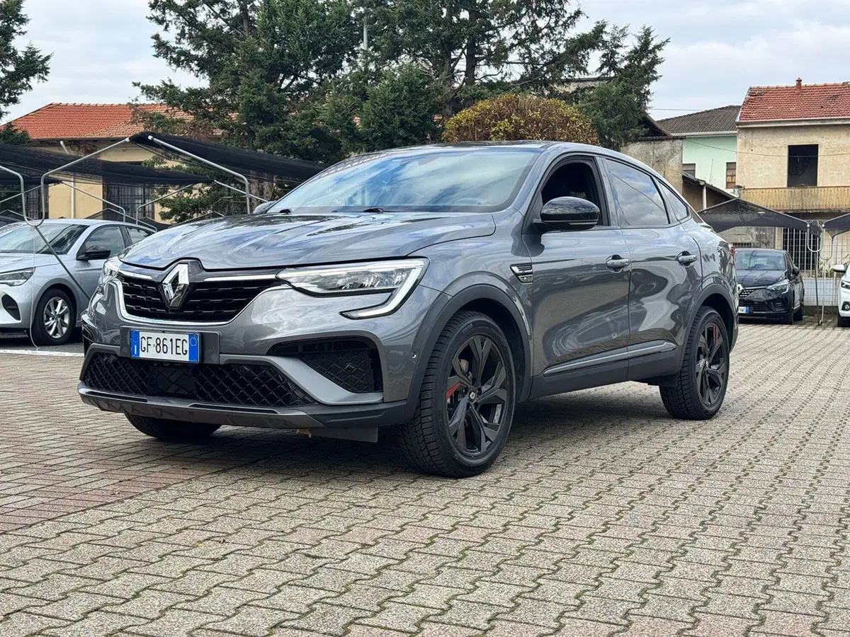 Renault Arkana usata a Pavia (14)