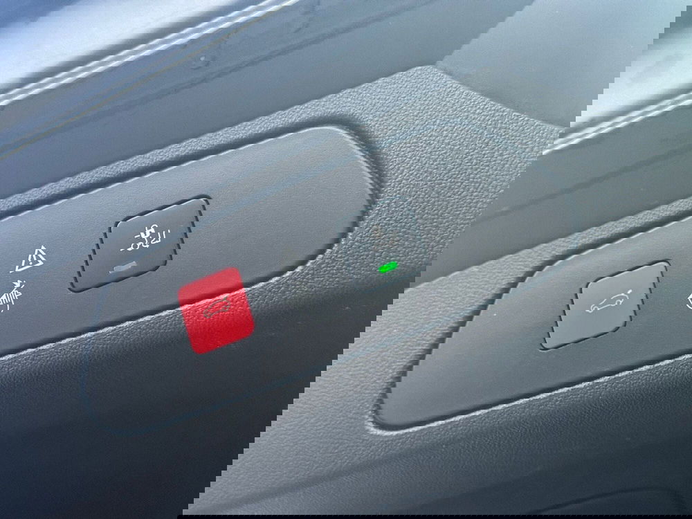 Opel Grandland X usata a Pavia (11)