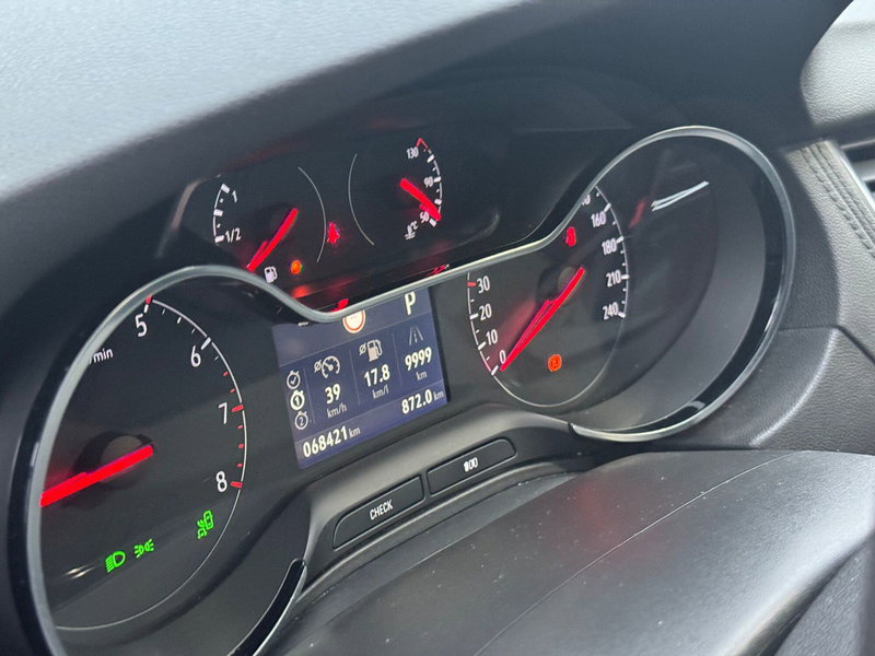 Opel Grandland X usata a Pavia (14)